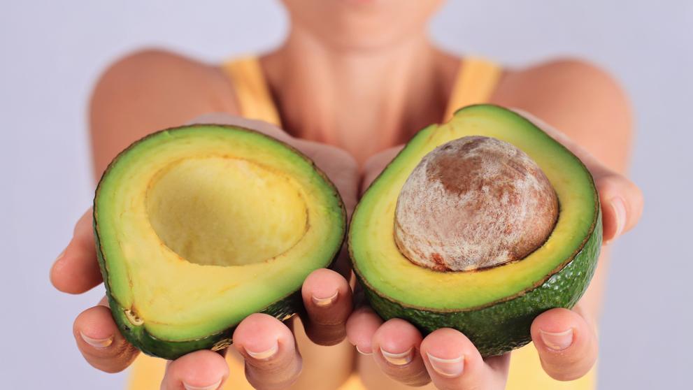 Reparar los daños con un aguacate